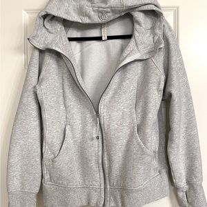 Women's Gray Lululemon Sweatshirt size 14